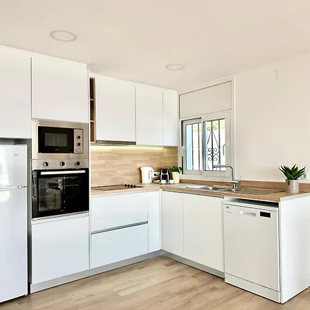 Canyelles - Santa Barbara Sea View Apartment