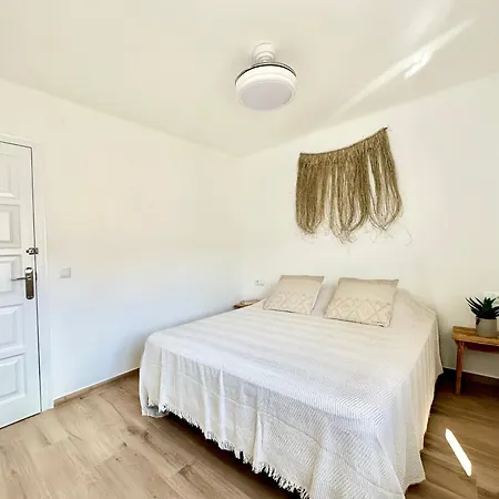 Apartment Canyelles - Santa Barbara Sea View *