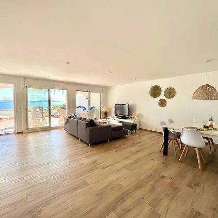 Canyelles - Santa Barbara Sea View Apartment