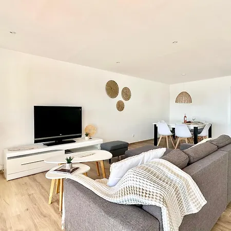 Canyelles - Santa Barbara Sea View Apartment