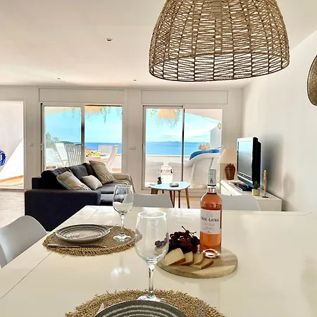 Apartment Canyelles - Santa Barbara Sea View *